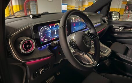 Mercedes-Benz V-Класс, 2026 год, 14 760 000 рублей, 15 фотография