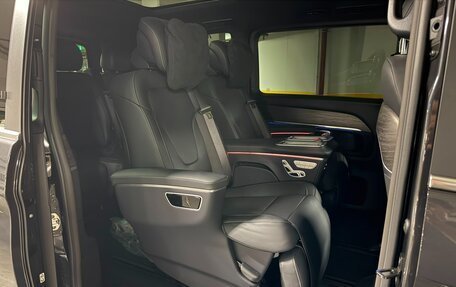Mercedes-Benz V-Класс, 2026 год, 14 760 000 рублей, 28 фотография