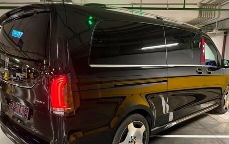 Mercedes-Benz V-Класс, 2026 год, 14 470 000 рублей, 3 фотография