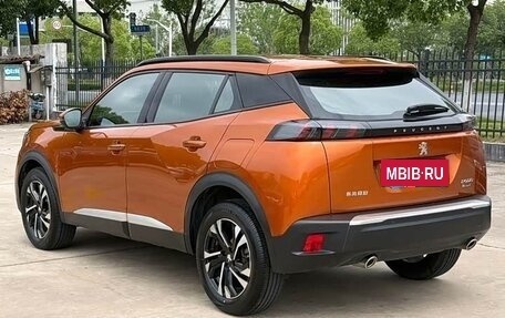 Peugeot 2008 II, 2022 год, 1 514 000 рублей, 5 фотография
