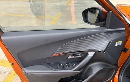 Peugeot 2008 II, 2022 год, 1 514 000 рублей, 13 фотография