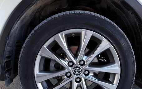 Toyota RAV4, 2016 год, 2 100 000 рублей, 9 фотография