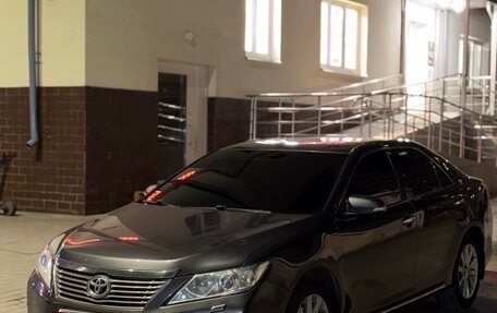 Toyota Camry, 2012 год, 1 250 000 рублей, 5 фотография