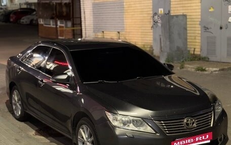 Toyota Camry, 2012 год, 1 250 000 рублей, 3 фотография
