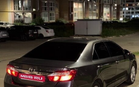 Toyota Camry, 2012 год, 1 250 000 рублей, 2 фотография