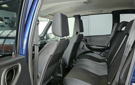 Chevrolet Niva I рестайлинг, 2017 год, 899 000 рублей, 13 фотография