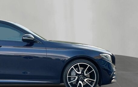 Mercedes-Benz E-Класс AMG, 2017 год, 4 090 000 рублей, 8 фотография