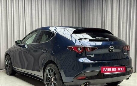Mazda 3, 2023 год, 1 599 000 рублей, 4 фотография