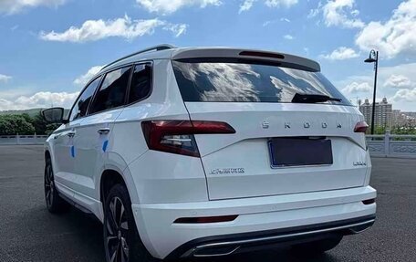 Skoda Karoq I, 2022 год, 2 113 000 рублей, 4 фотография