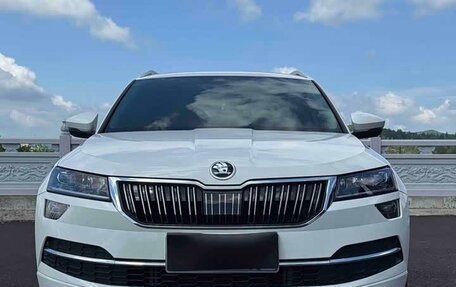 Skoda Karoq I, 2022 год, 2 113 000 рублей, 2 фотография