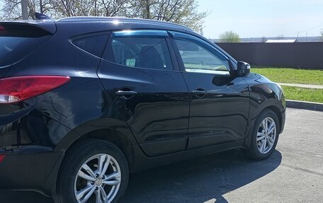 Hyundai ix35 I рестайлинг, 2015 год, 1 300 000 рублей, 4 фотография
