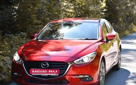 Mazda Axela, 2016 год, 1 200 000 рублей, 6 фотография