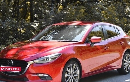 Mazda Axela, 2016 год, 1 200 000 рублей, 9 фотография