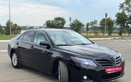 Toyota Camry, 2011 год, 1 250 000 рублей, 3 фотография