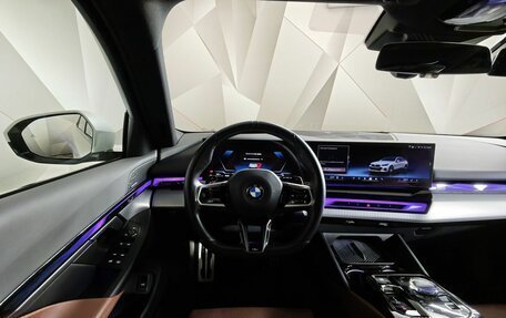 BMW 5 серия, 2023 год, 6 900 000 рублей, 15 фотография