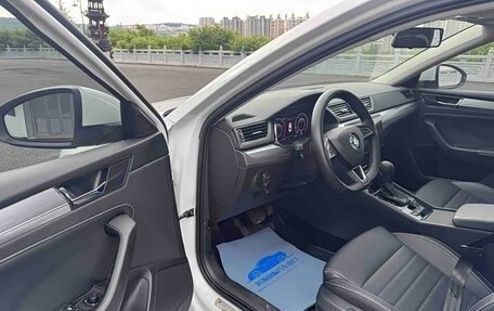 Skoda Superb III рестайлинг, 2022 год, 2 183 000 рублей, 7 фотография