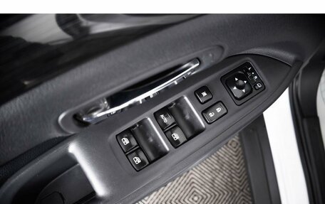 Mitsubishi Outlander III рестайлинг 3, 2015 год, 1 899 000 рублей, 24 фотография