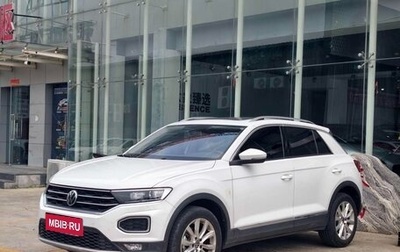 Volkswagen T-Roc I, 2022 год, 1 767 000 рублей, 1 фотография