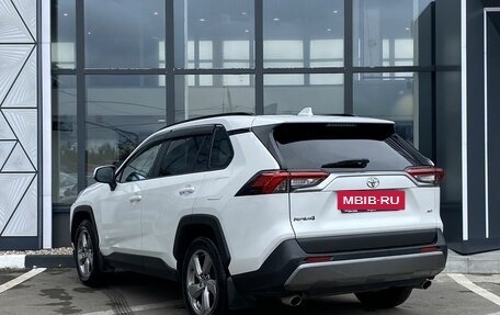 Toyota RAV4, 2019 год, 3 099 000 рублей, 7 фотография