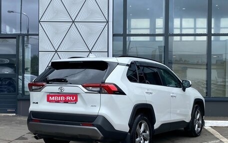 Toyota RAV4, 2019 год, 3 099 000 рублей, 5 фотография