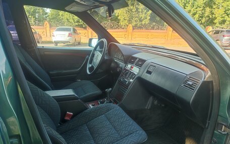 Mercedes-Benz C-Класс, 1994 год, 350 000 рублей, 8 фотография
