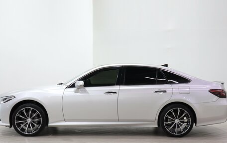 Toyota Crown, 2019 год, 2 900 000 рублей, 8 фотография