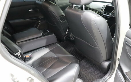 Toyota Crown, 2019 год, 2 900 000 рублей, 18 фотография