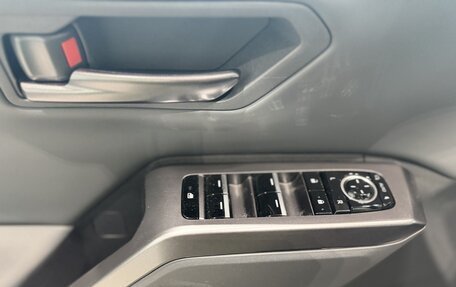 Toyota RAV4, 2026 год, 5 000 000 рублей, 10 фотография