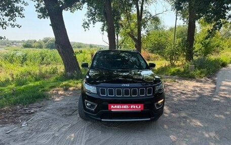 Jeep Compass II, 2017 год, 1 850 000 рублей, 3 фотография