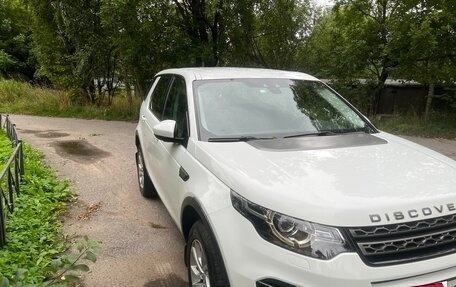 Land Rover Discovery Sport I рестайлинг, 2017 год, 2 350 000 рублей, 3 фотография