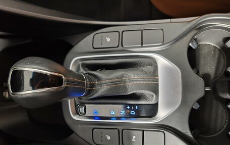 Hyundai Santa Fe III рестайлинг, 2017 год, 1 999 000 рублей, 16 фотография