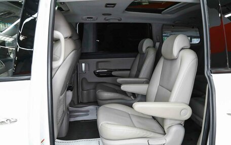 KIA Carnival III, 2019 год, 2 650 000 рублей, 8 фотография