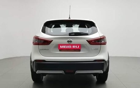 Nissan Qashqai, 2022 год, 1 414 000 рублей, 4 фотография