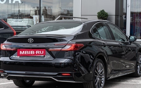 Toyota Camry, 2026 год, 5 640 000 рублей, 4 фотография