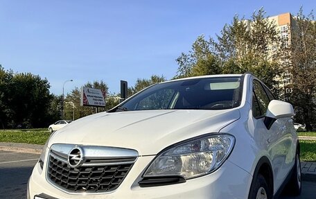 Opel Mokka I, 2013 год, 955 000 рублей, 2 фотография