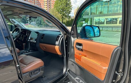 Toyota Sequoia II рестайлинг, 2020 год, 8 000 000 рублей, 7 фотография