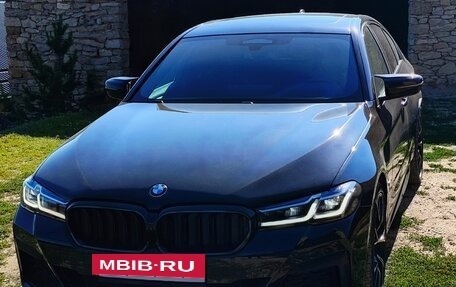 BMW 5 серия, 2021 год, 8 900 000 рублей, 2 фотография