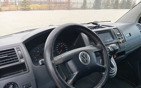 Volkswagen Caravelle T5, 2007 год, 1 250 000 рублей, 6 фотография