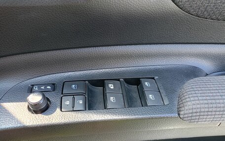 Toyota Sienta II, 2019 год, 1 490 000 рублей, 14 фотография