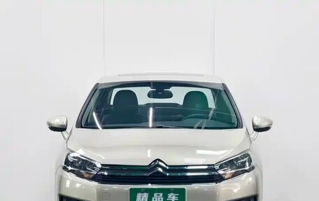Citroen C4 II рестайлинг, 2016 год, 884 000 рублей, 2 фотография