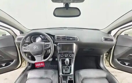 Citroen C4 II рестайлинг, 2016 год, 884 000 рублей, 9 фотография