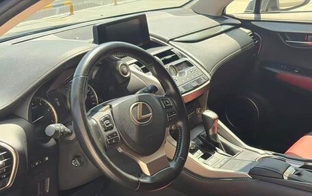 Lexus NX I, 2019 год, 3 550 000 рублей, 7 фотография