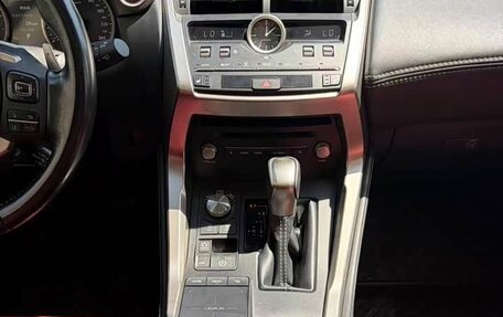 Lexus NX I, 2019 год, 3 550 000 рублей, 14 фотография