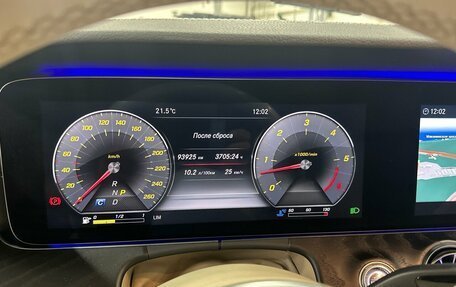 Mercedes-Benz CLS, 2020 год, 4 950 000 рублей, 6 фотография