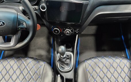 KIA Rio III рестайлинг, 2014 год, 999 000 рублей, 13 фотография