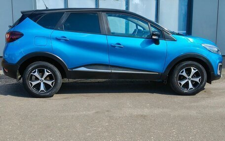 Renault Kaptur I рестайлинг, 2017 год, 1 170 000 рублей, 4 фотография