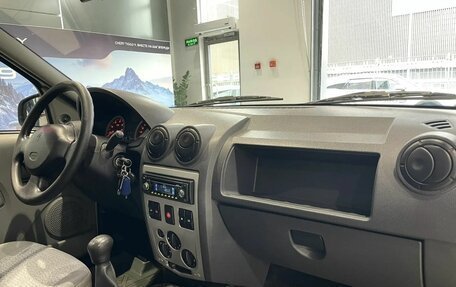 Renault Logan I, 2006 год, 235 000 рублей, 10 фотография