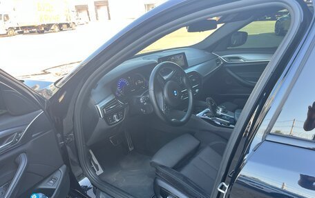 BMW 5 серия, 2018 год, 3 200 000 рублей, 4 фотография