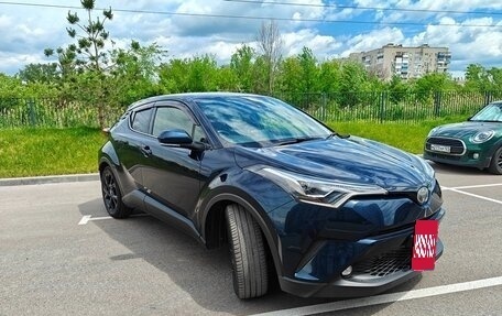 Toyota C-HR I рестайлинг, 2019 год, 2 150 000 рублей, 2 фотография