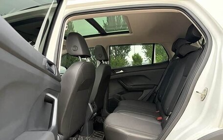 Volkswagen T-Cross I, 2022 год, 1 667 000 рублей, 15 фотография